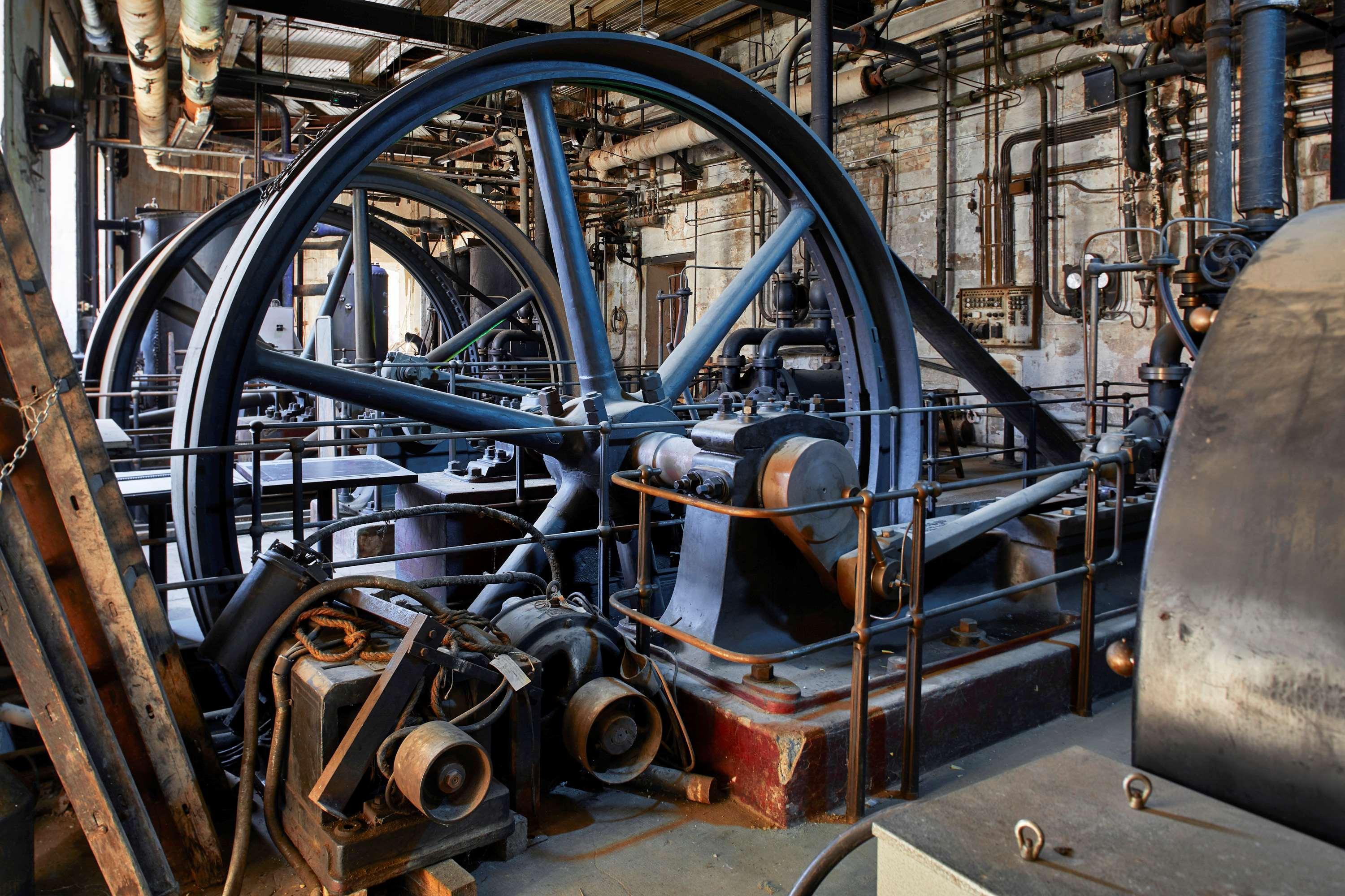 Hotel & Spa Regent Petite France Страсбург Экстерьер фото The engine of the Rocket